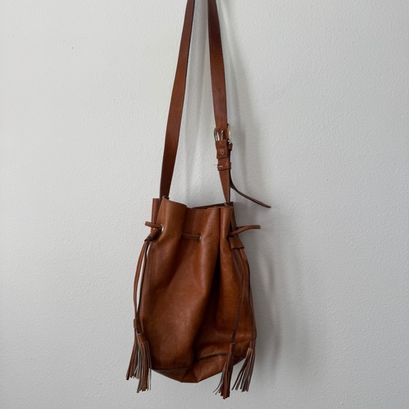 Puro Uta Pin Pin Leather Cross body Shoulder Bucket Bag Cognac - Picture 2 of 10